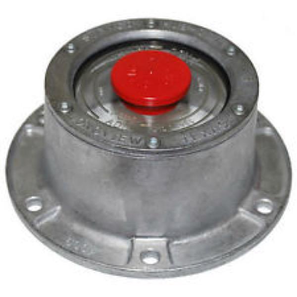 Hub Cap With Pipe Plug